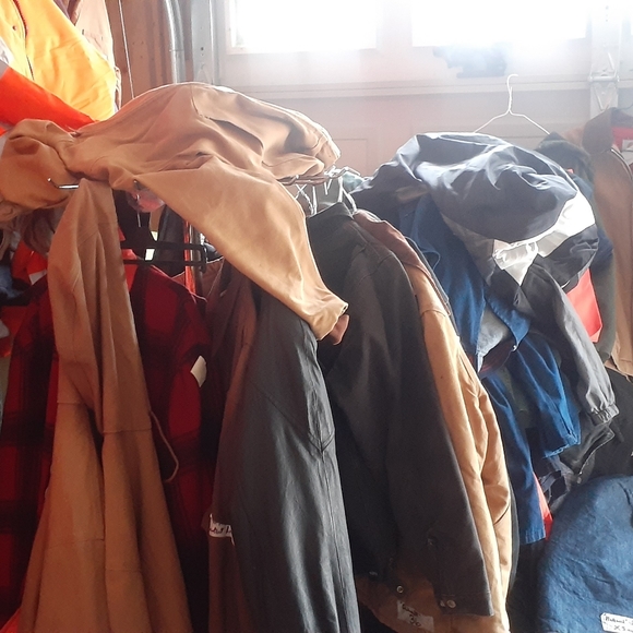 Clothes - Picture 2 of 7